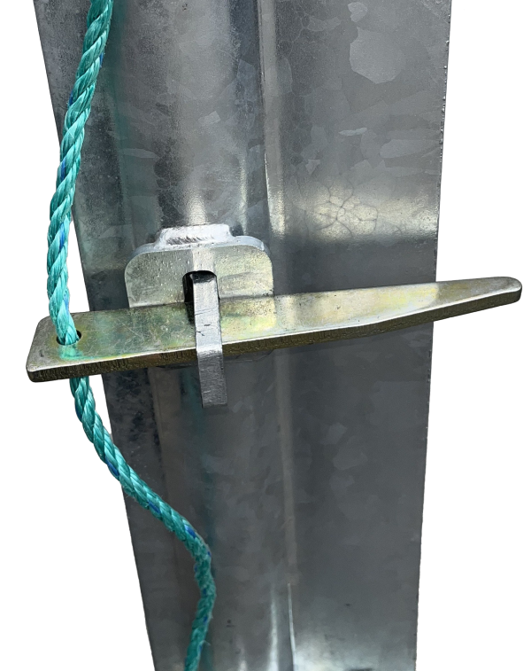 2600mm Strainer Board – Wedge Clamp - Image 2